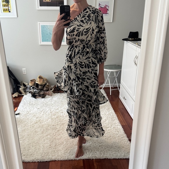 Alexis for Target Elegant Black and White Leaf Print Dress - Picture 1 of 5